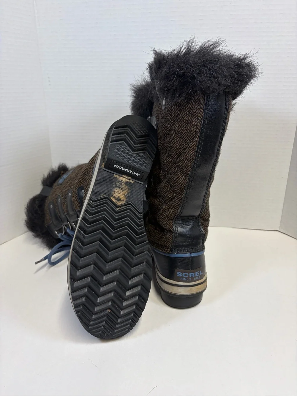 Sorel warm faux